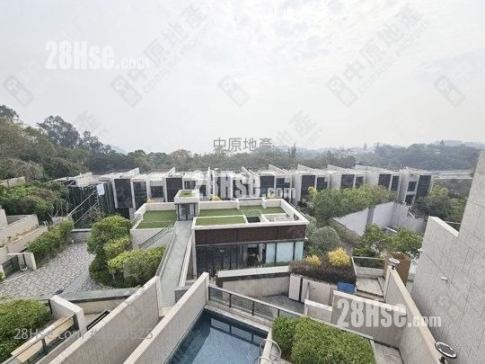 Peak Castle Rental 3,231 ft² Peak Castle Rental 3,231 ft²
