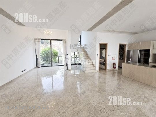 Peak Castle Rental 3,231 ft² Peak Castle Rental 3,231 ft²