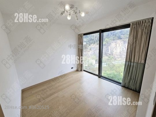 Peak Castle Rental 3,231 ft² Peak Castle Rental 3,231 ft²