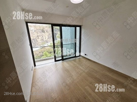 Peak Castle Rental 3,231 ft² Peak Castle Rental 3,231 ft²