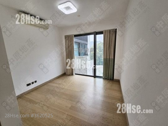 Peak Castle Rental 3,231 ft² Peak Castle Rental 3,231 ft²