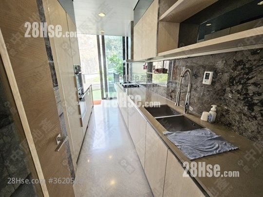 Peak Castle Rental 3,231 ft² Peak Castle Rental 3,231 ft²