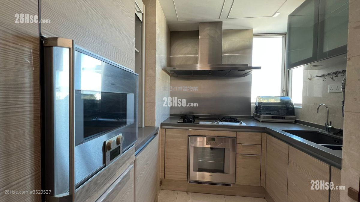 The Coronation Rental 4 Bedrooms , 2 Bathrooms 1,132 ft² The Coronation Rental 4 Bedrooms , 2 Bathrooms 1,132 ft²