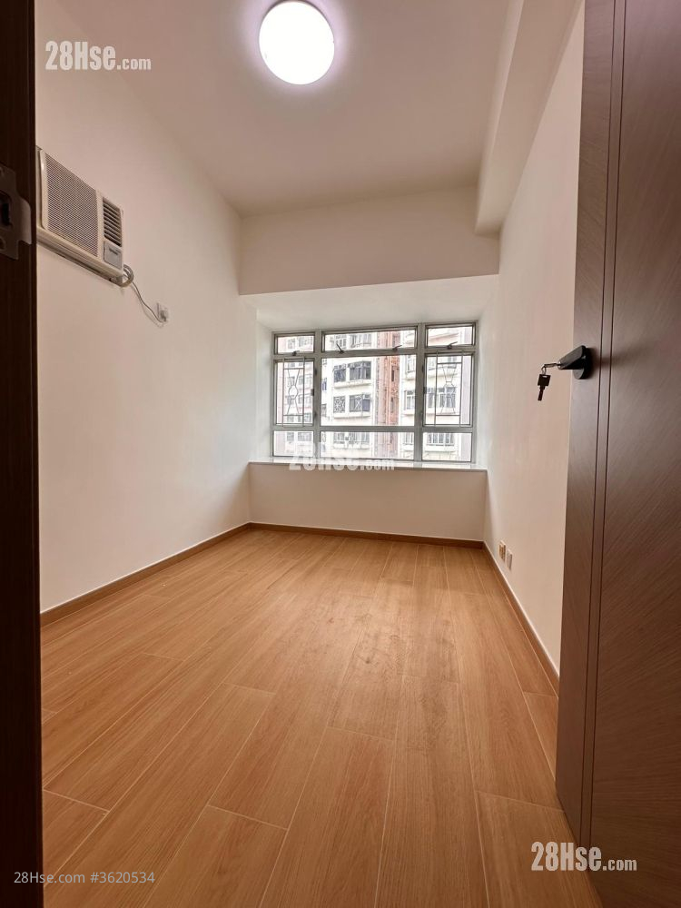 Tsuen King Garden Rental 2 Bedrooms , 1 Bathroom 408 ft² Tsuen King Garden Rental 2 Bedrooms , 1 Bathroom 408 ft²