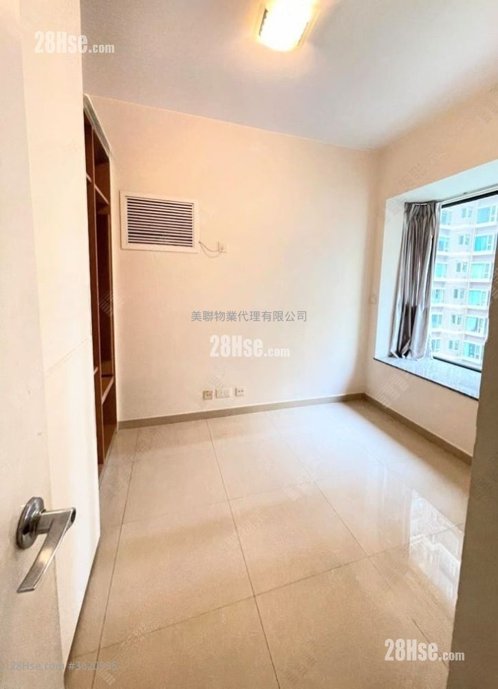 Liberte Sell 3 Bedrooms , 1 Bathroom 609 ft² Liberte Sell 3 Bedrooms , 1 Bathroom 609 ft²