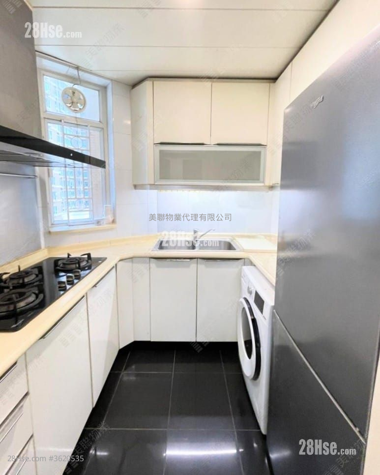 Liberte Sell 3 Bedrooms , 1 Bathroom 609 ft² Liberte Sell 3 Bedrooms , 1 Bathroom 609 ft²