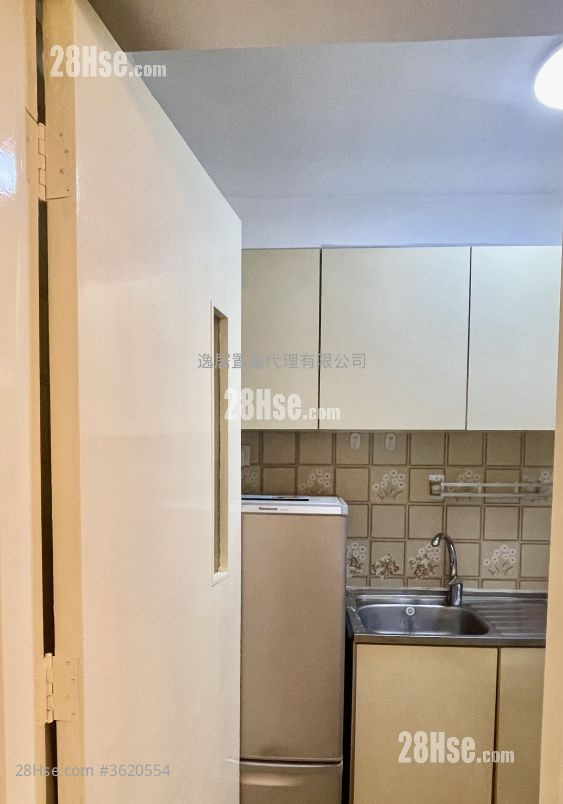 Whampoa Garden Rental 389 ft² Whampoa Garden Rental 389 ft²