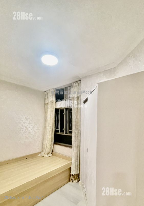 Whampoa Garden Rental 389 ft² Whampoa Garden Rental 389 ft²