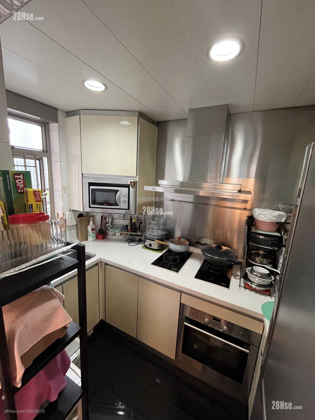 Vision City Sell 3 Bedrooms , 2 Bathrooms 742 ft² Vision City Sell 3 Bedrooms , 2 Bathrooms 742 ft²