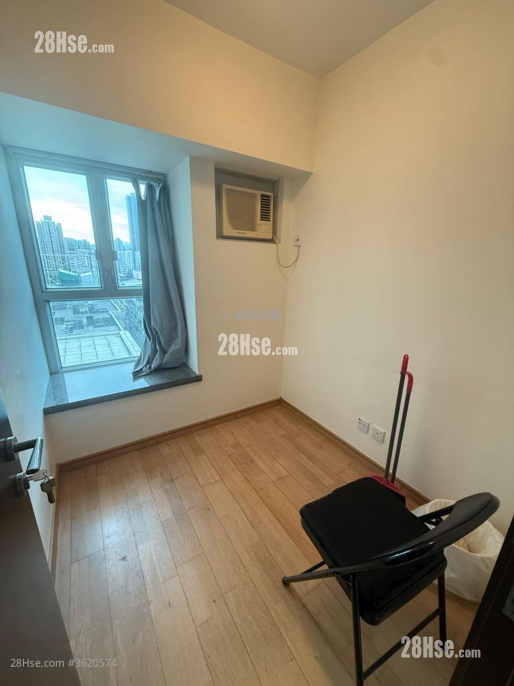 Grand Waterfront Rental 2 Bedrooms , 1 Bathroom 385 ft² Grand Waterfront Rental 2 Bedrooms , 1 Bathroom 385 ft²