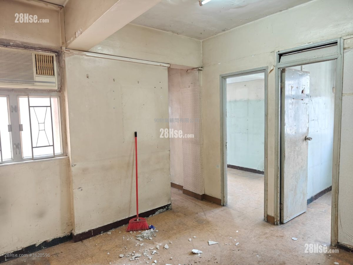 Wing Foo Building Sell 393 ft² Wing Foo Building Sell 393 ft²