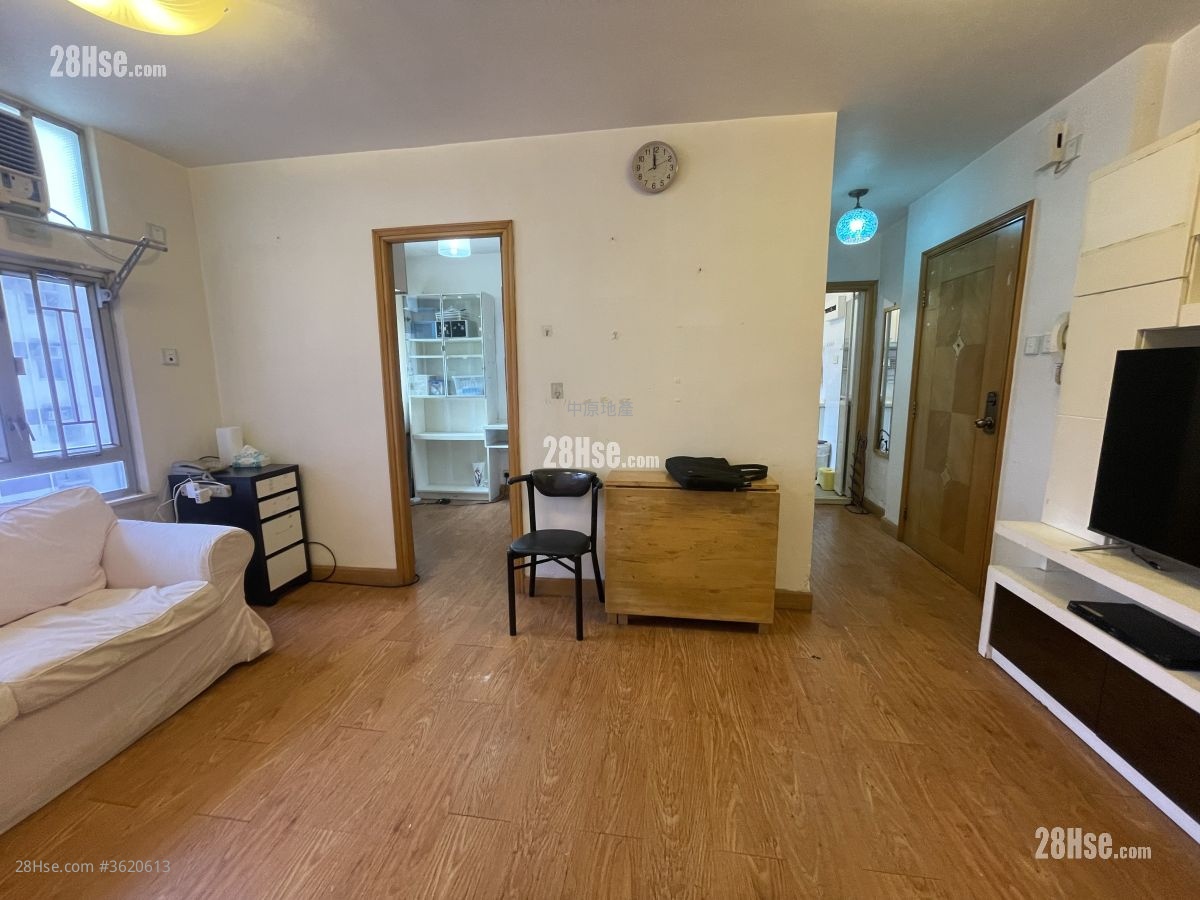 Yan Shing Court Sell 2 Bedrooms , 1 Bathroom 401 ft² Yan Shing Court Sell 2 Bedrooms , 1 Bathroom 401 ft²