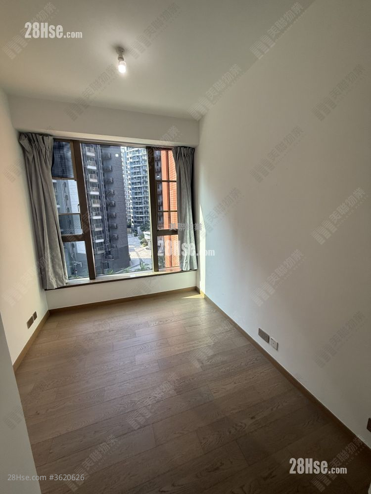 Centra Horizon Rental Studio , 1 Bathroom 243 ft² Centra Horizon Rental Studio , 1 Bathroom 243 ft²