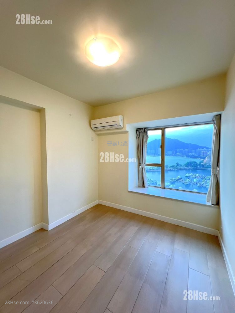 Hong Kong Gold Coast Rental 4 Bedrooms , 3 Bathrooms 875 ft² Hong Kong Gold Coast Rental 4 Bedrooms , 3 Bathrooms 875 ft²