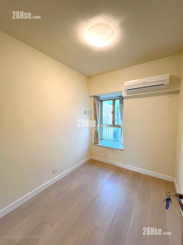 Hong Kong Gold Coast Rental 4 Bedrooms , 3 Bathrooms 875 ft² Hong Kong Gold Coast Rental 4 Bedrooms , 3 Bathrooms 875 ft²