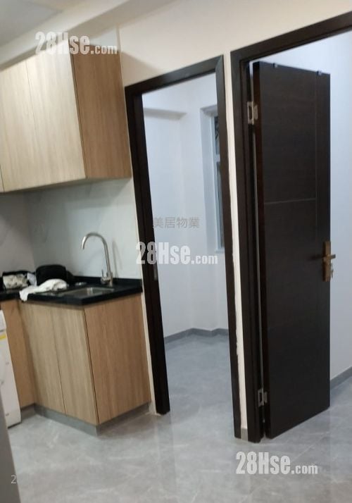 Tak Lee Building Sell 2 Bedrooms , 1 Bathroom