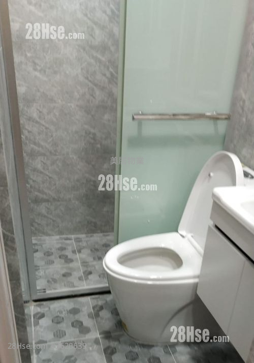 Tak Lee Building Sell 2 Bedrooms , 1 Bathroom Tak Lee Building Sell 2 Bedrooms , 1 Bathroom