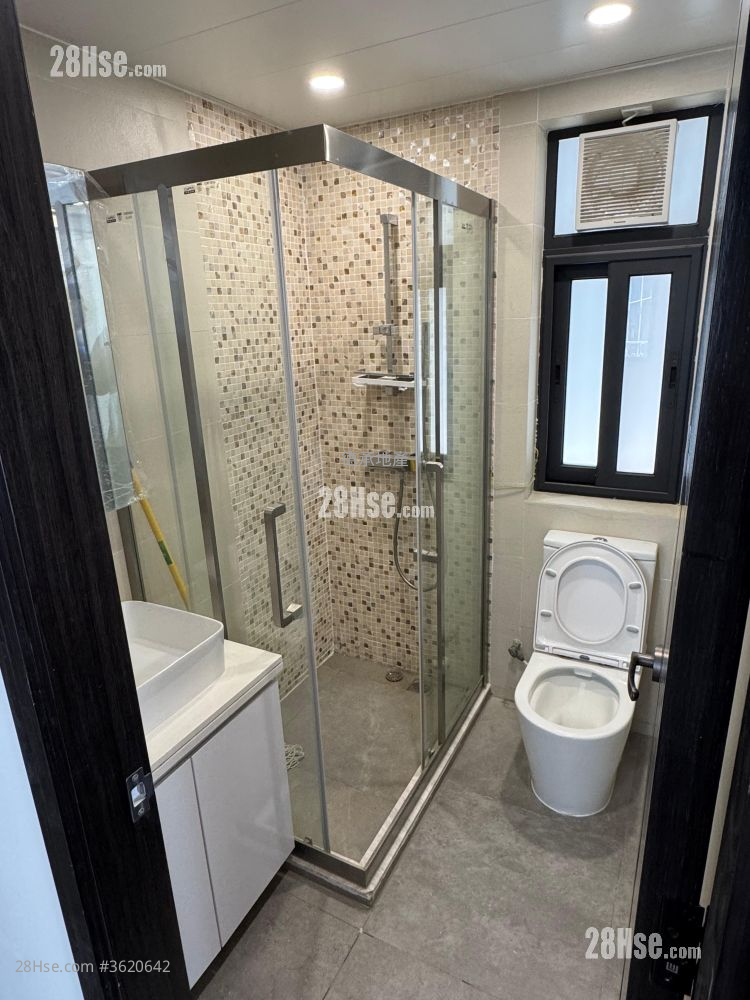 Village Rental 3 Bedrooms , 1 Bathroom Village Rental 3 Bedrooms , 1 Bathroom