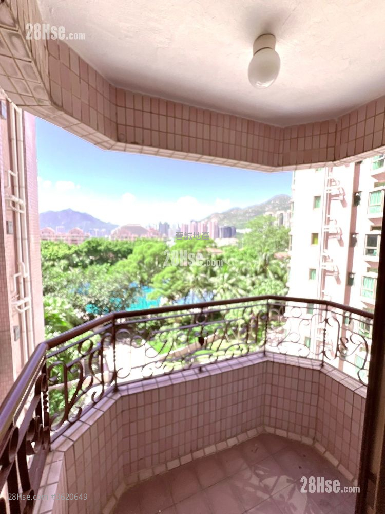 Hong Kong Gold Coast Rental 3 Bedrooms , 2 Bathrooms 710 ft² Hong Kong Gold Coast Rental 3 Bedrooms , 2 Bathrooms 710 ft²