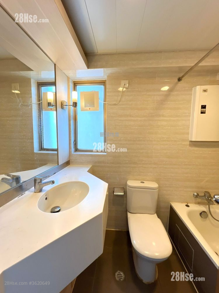 Hong Kong Gold Coast Rental 3 Bedrooms , 2 Bathrooms 710 ft² Hong Kong Gold Coast Rental 3 Bedrooms , 2 Bathrooms 710 ft²