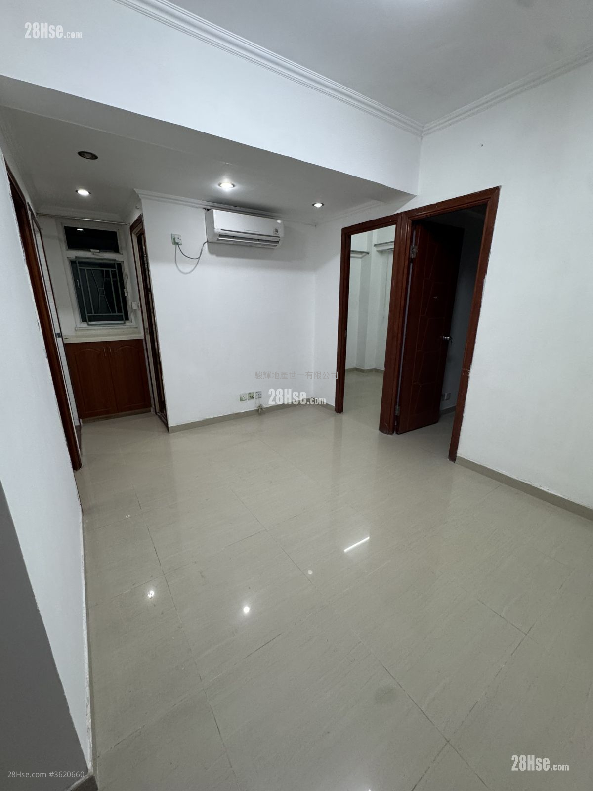 Kam Wah Building Rental 2 Bedrooms 414 ft² Kam Wah Building Rental 2 Bedrooms 414 ft²