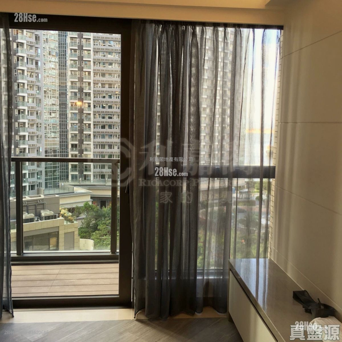 The Visionary Rental 3 Bedrooms , 2 Bathrooms 1,159 ft² The Visionary Rental 3 Bedrooms , 2 Bathrooms 1,159 ft²