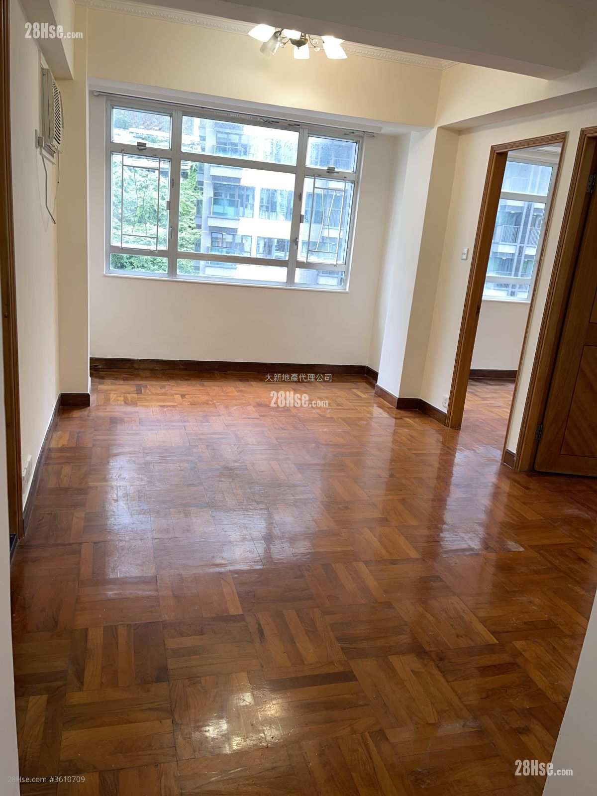 Amigo Mansion Rental 2 Bedrooms , 1 Bathroom 455 ft²