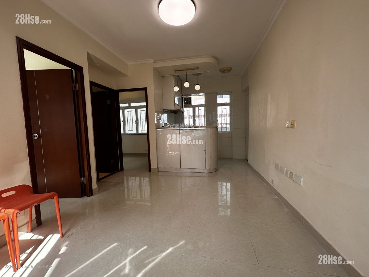 Wing Shing Building (Mansion) Rental 2 Bedrooms 320 ft²