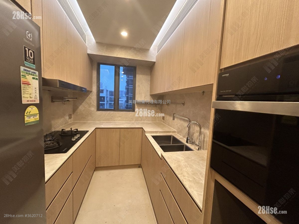 8 Lasalle Rental 5+ Bedrooms , 3 Bathrooms 1,850 ft² 8 Lasalle Rental 5+ Bedrooms , 3 Bathrooms 1,850 ft²