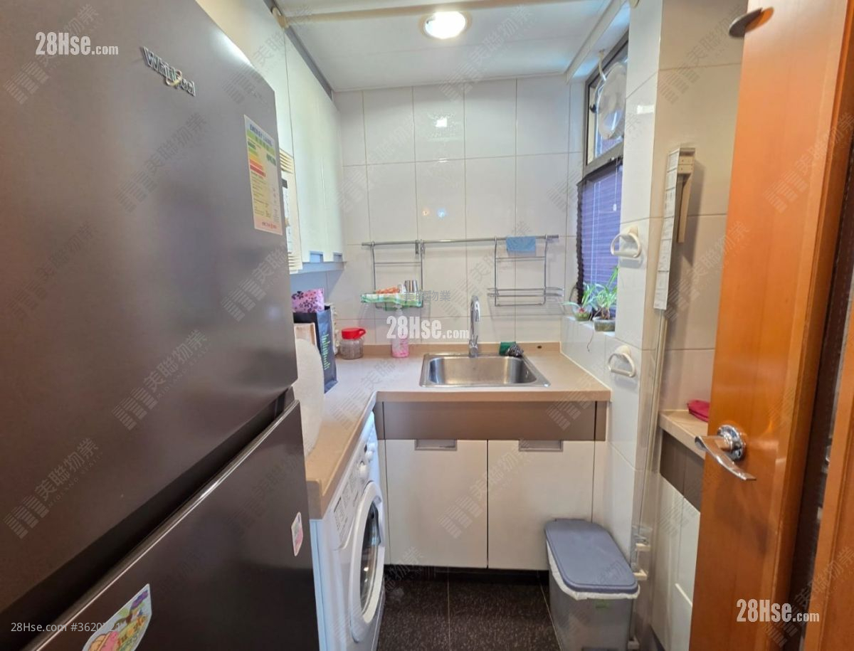 Yoho Town Sell 2 Bedrooms , 1 Bathroom 393 ft² Yoho Town Sell 2 Bedrooms , 1 Bathroom 393 ft²