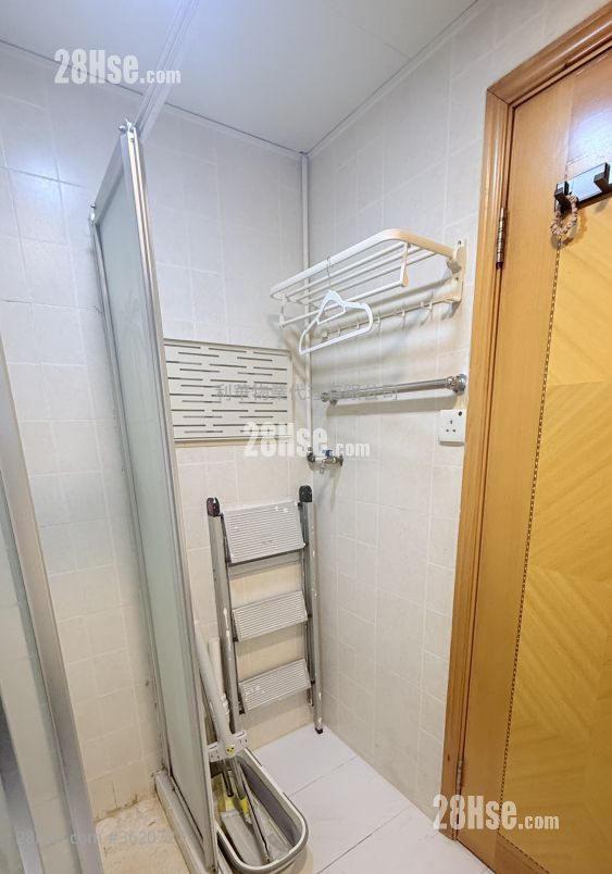 Village Rental 2 Bedrooms , 1 Bathroom 650 ft² Village Rental 2 Bedrooms , 1 Bathroom 650 ft²