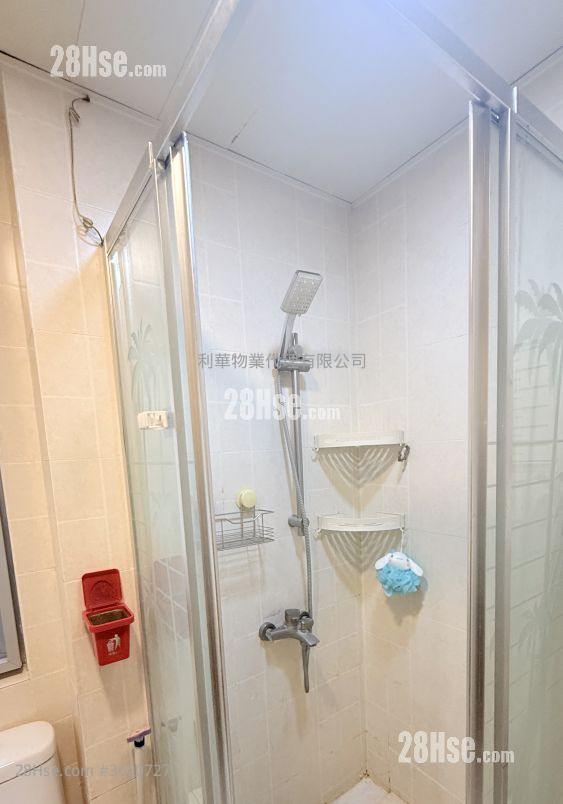 Village Rental 2 Bedrooms , 1 Bathroom 650 ft² Village Rental 2 Bedrooms , 1 Bathroom 650 ft²