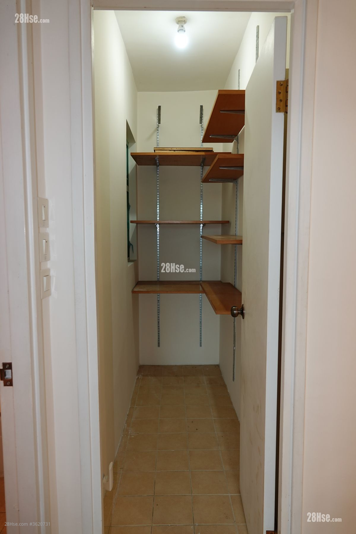 Discovery Bay Rental 2 Bedrooms , 1 Bathroom 631 ft² Discovery Bay Rental 2 Bedrooms , 1 Bathroom 631 ft²
