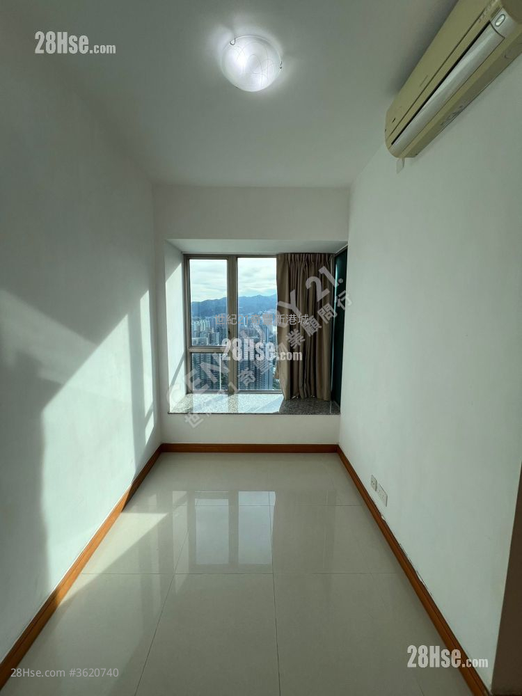 Lake Silver Sell 2 Bedrooms , 1 Bathroom 564 ft² Lake Silver Sell 2 Bedrooms , 1 Bathroom 564 ft²