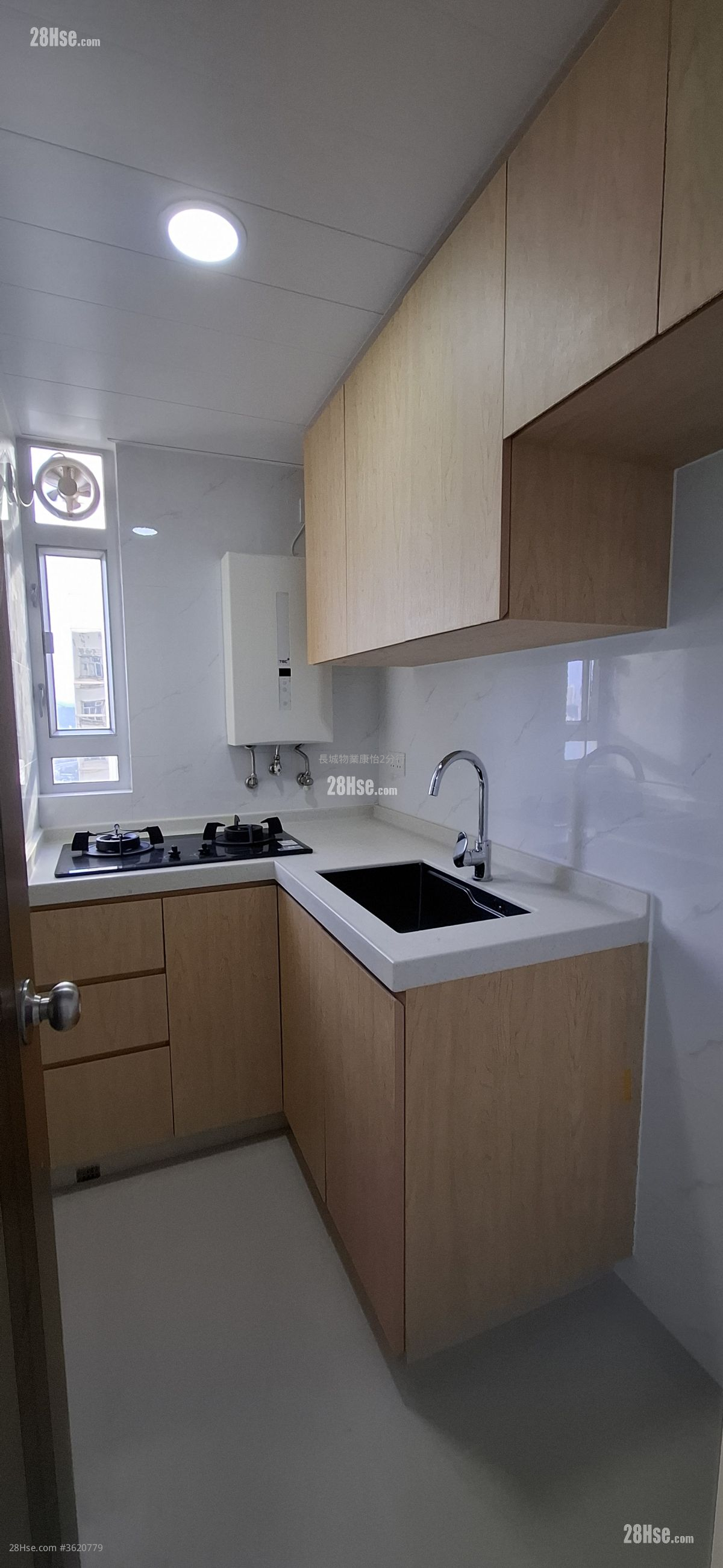 Riviera Mansion Rental 2 Bedrooms , 1 Bathroom 389 ft² Riviera Mansion Rental 2 Bedrooms , 1 Bathroom 389 ft²