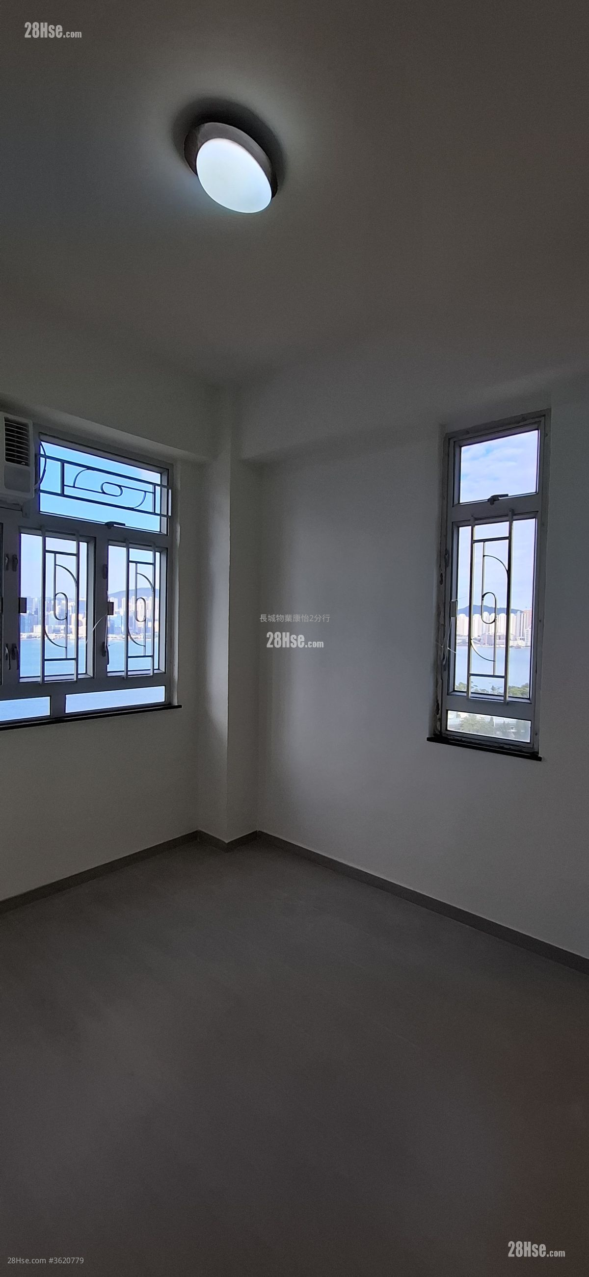 Riviera Mansion Rental 2 Bedrooms , 1 Bathroom 389 ft² Riviera Mansion Rental 2 Bedrooms , 1 Bathroom 389 ft²