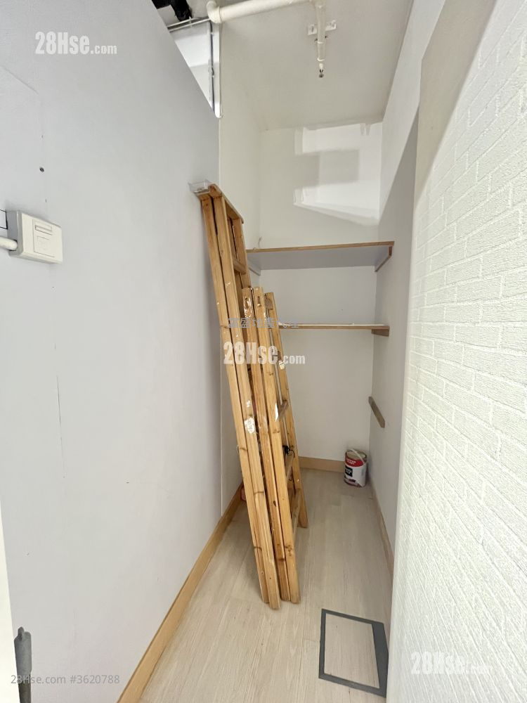 Global Gateway Tower Rental 1 Bedroom 616 ft² Global Gateway Tower Rental 1 Bedroom 616 ft²