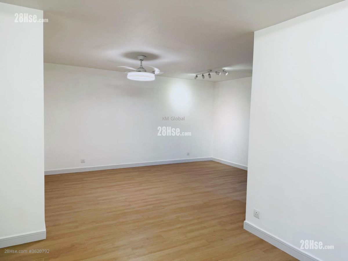 Mei Foo Sun Chuen Sell 3 Bedrooms , 2 Bathrooms 936 ft² Mei Foo Sun Chuen Sell 3 Bedrooms , 2 Bathrooms 936 ft²