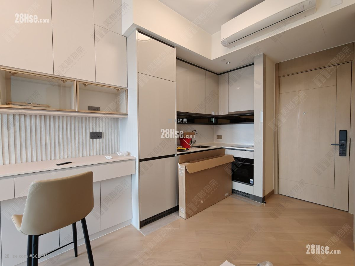 Grand Mayfair  Rental 2 Bedrooms , 1 Bathroom 352 ft² Grand Mayfair  Rental 2 Bedrooms , 1 Bathroom 352 ft²