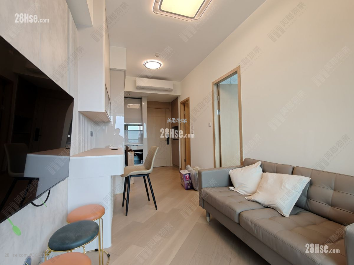 Grand Mayfair  Rental 2 Bedrooms , 1 Bathroom 352 ft² Grand Mayfair  Rental 2 Bedrooms , 1 Bathroom 352 ft²