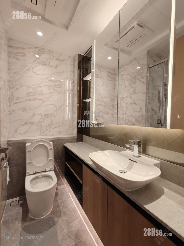 Grand Mayfair  Rental 2 Bedrooms , 1 Bathroom 352 ft² Grand Mayfair  Rental 2 Bedrooms , 1 Bathroom 352 ft²