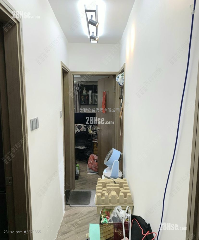 On Ning Garden Sell 3 Bedrooms , 1 Bathroom 583 ft² On Ning Garden Sell 3 Bedrooms , 1 Bathroom 583 ft²