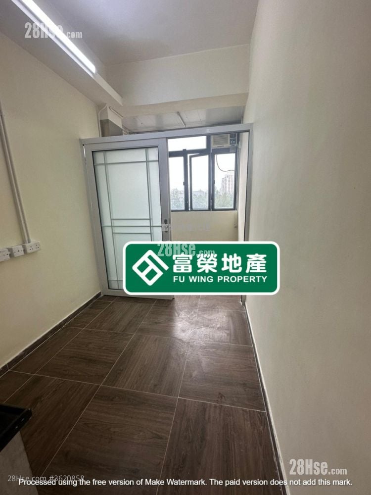 建煌華廈 售盤 4 房 , 4 浴室 570 平方呎