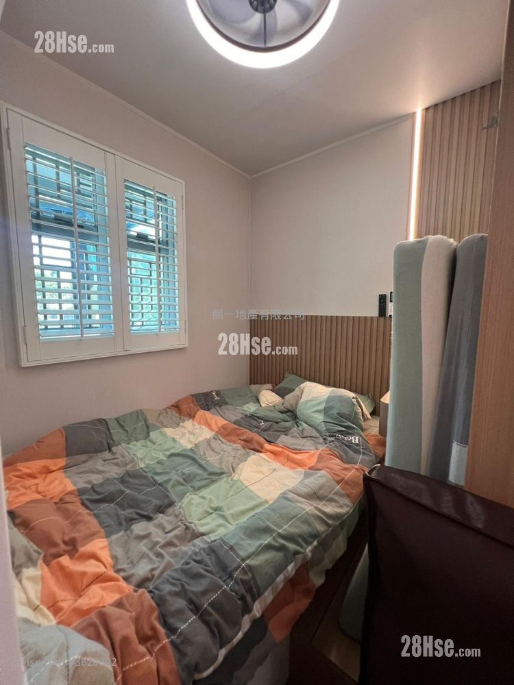 Village Sell 2 Bedrooms , 1 Bathroom 450 ft² Village Sell 2 Bedrooms , 1 Bathroom 450 ft²