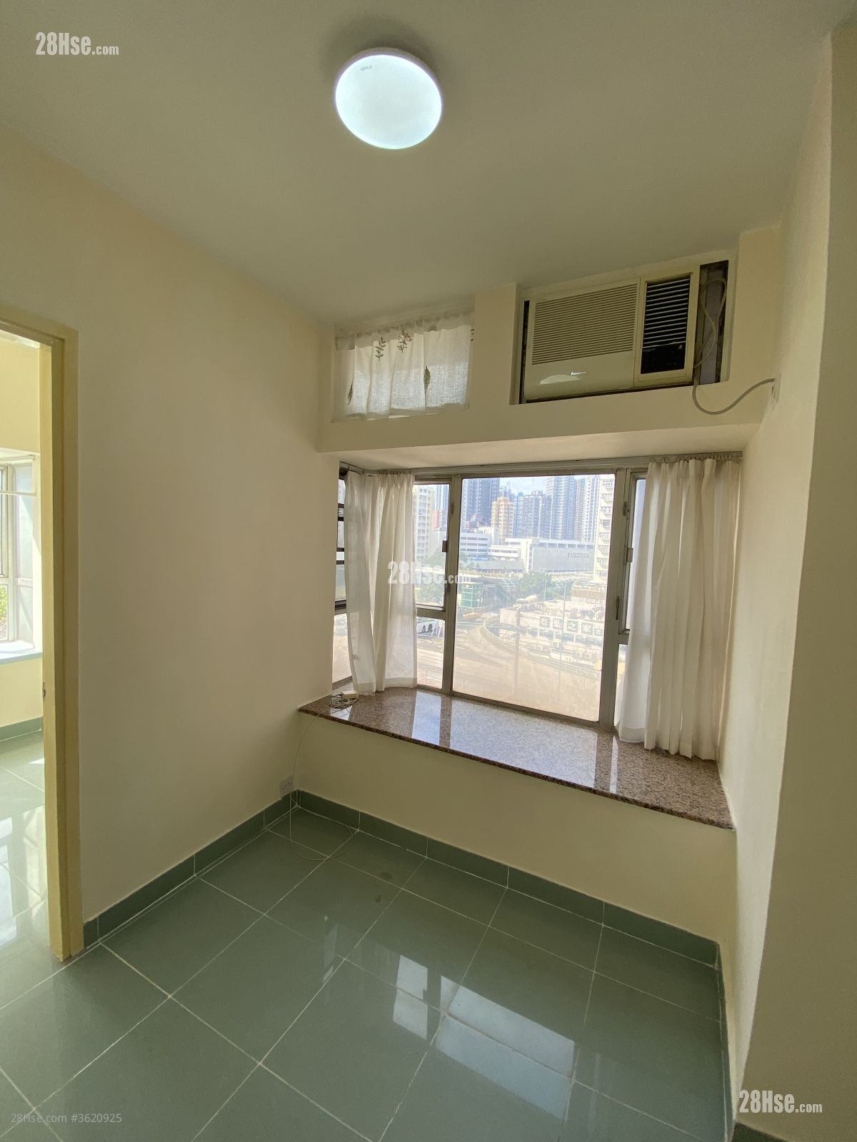 Tuen Mun Town Plaza Rental 2 Bedrooms , 1 Bathroom 363 ft² Tuen Mun Town Plaza Rental 2 Bedrooms , 1 Bathroom 363 ft²