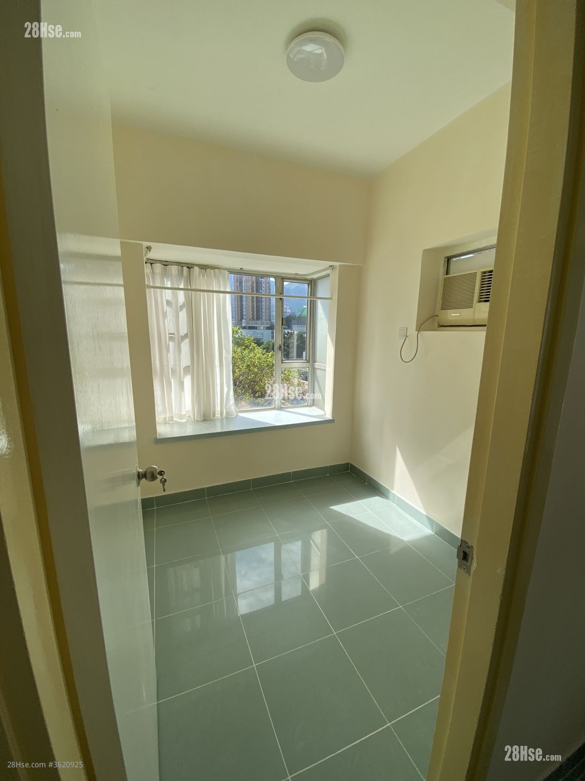 Tuen Mun Town Plaza Rental 2 Bedrooms , 1 Bathroom 363 ft² Tuen Mun Town Plaza Rental 2 Bedrooms , 1 Bathroom 363 ft²