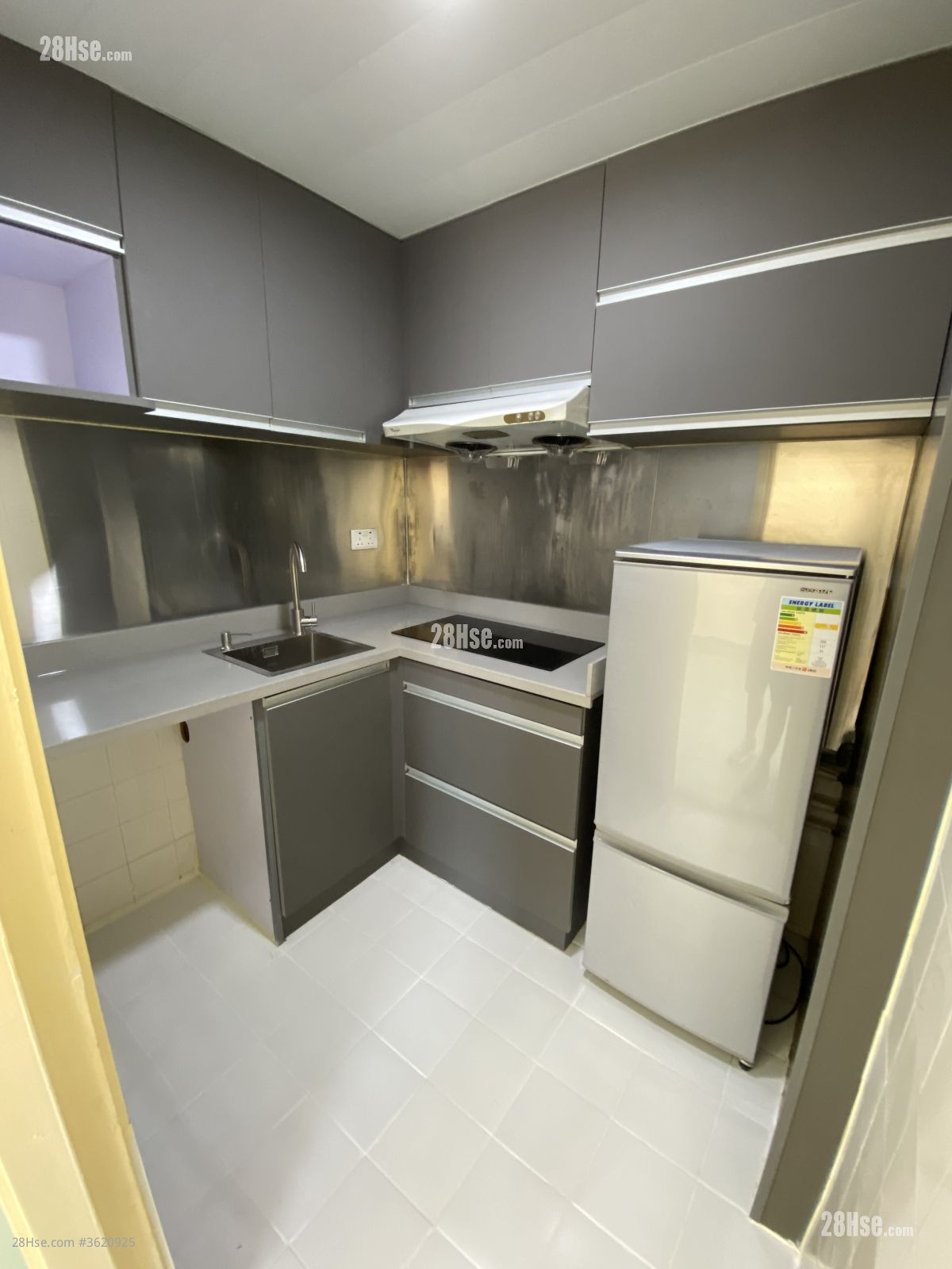 Tuen Mun Town Plaza Rental 2 Bedrooms , 1 Bathroom 363 ft² Tuen Mun Town Plaza Rental 2 Bedrooms , 1 Bathroom 363 ft²