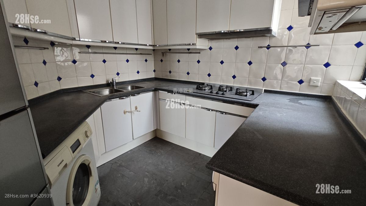 嘉文花園 售盤 3 房 , 2 浴室 1,057 平方呎 嘉文花園 售盤 3 房 , 2 浴室 1,057 平方呎