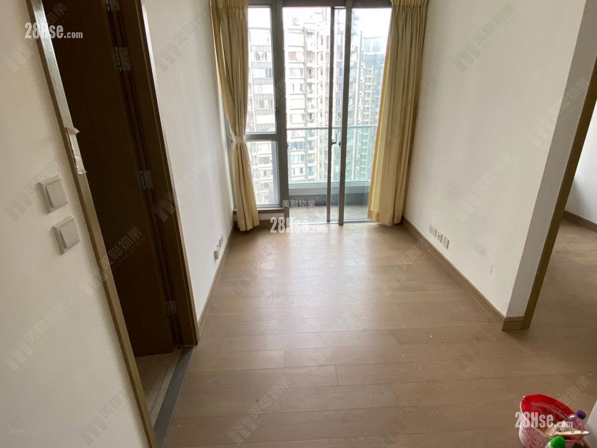 The Reach Rental 2 Bedrooms , 1 Bathroom 440 ft² The Reach Rental 2 Bedrooms , 1 Bathroom 440 ft²