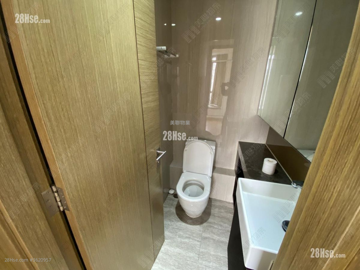 The Reach Rental 2 Bedrooms , 1 Bathroom 440 ft² The Reach Rental 2 Bedrooms , 1 Bathroom 440 ft²
